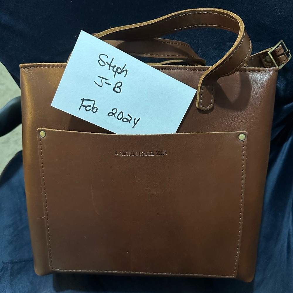 Portland Leather Goods medium zip crossbody in Whiskey